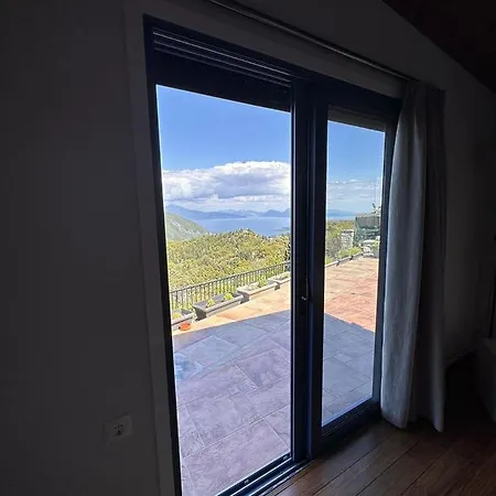Lefkada - Cheloni Hotel Vavkeri